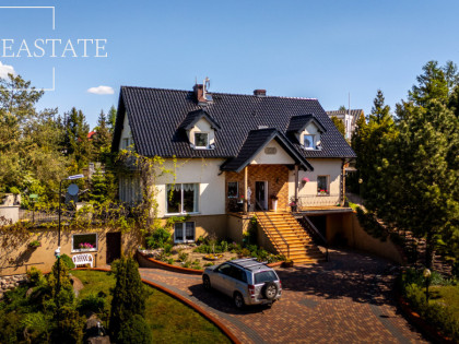 Dom Tuchom ul. Tęczowa