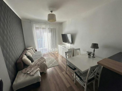 Przytulne 2 Pokoje z Balkonem na Parterze w Rumi