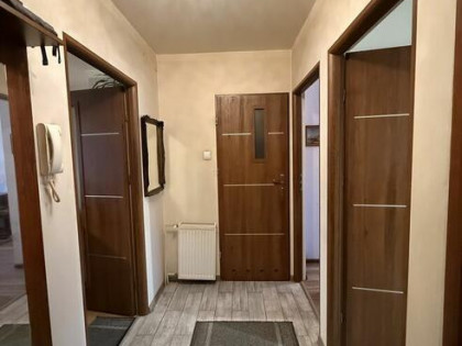 Mieszkanie | 57 m² | 3 pokoje z oddzielną kuchnią i loggią