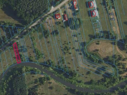 Lipowo gm. Wiązowna działka z linią brzegową rzeki Świder