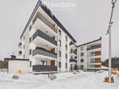 mieszkanie nad jeziorem