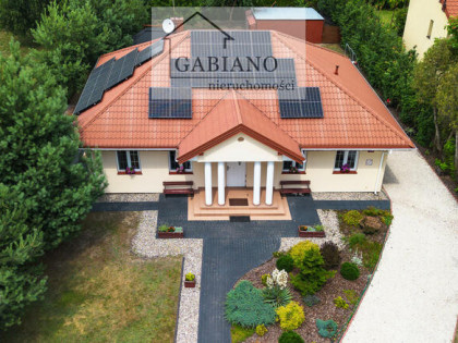 Dom Kąty gm. Góra Kalwaria,