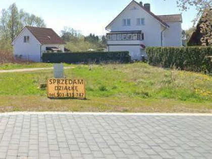 Wyjątkowa działka w Niechorzu–500m od plaży i latarni