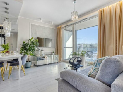 Glamour |  REZERWACAJA