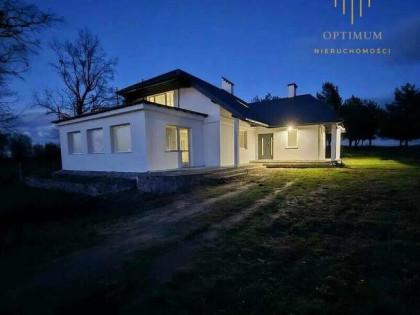 Duży dom wolnostojący - stan deweloperski