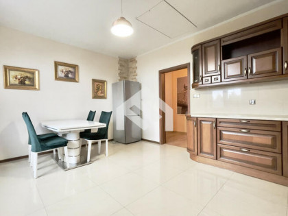 Dom Rusiec gm. Nadarzyn, Żwirowa