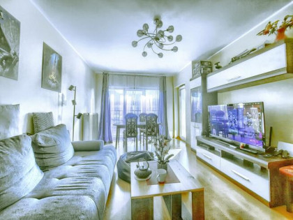 Salon z aneksem 2 pokoje miejsce postojowe 2020 r