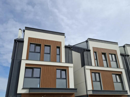 Dom Łoziska gm. Lesznowola,