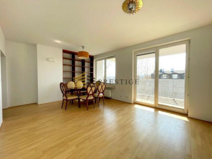 Elegancki apartament w budynku z ochrona 24/7