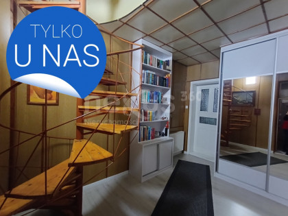 Mieszkanie dwupoziomowe z garażem i ogródkiem