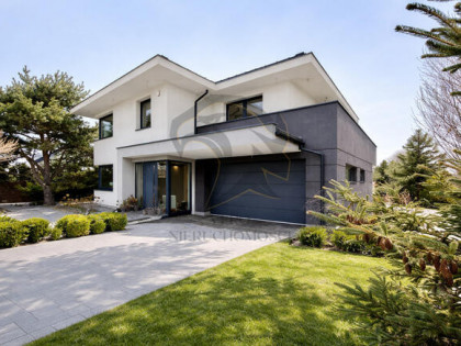 Pozwól ciału odpocząć w zielonym schronie.