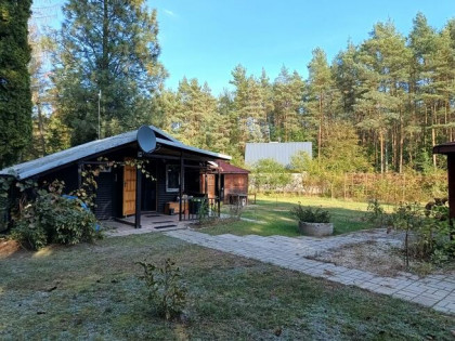 Piękna działka z domkiem Adamów- Wieś