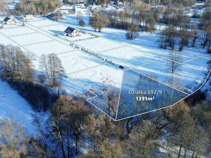 Działka budowlana 1391m2 z WZ, gm. Jaktorów