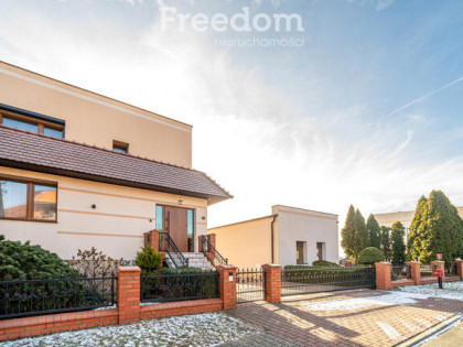 Smart Home + biuro + garaż | 346 m²