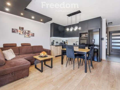 4 pokoje z miejscem parkingowym