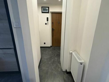 2-pokojowe mieszkanie po generalnym remoncie zamienię