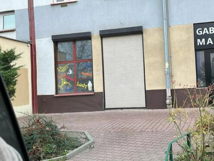 Lokal użytkowy/ handlowy ul. Wielicka 63 m2 na sprzedaż.