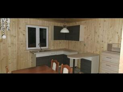 Działka z domkiem drewnianym