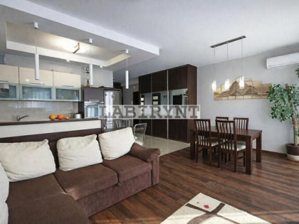 M-4, Parkitka, apartament 74m2, dwa tarasy!!!