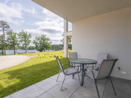 Sprzedam mieszkanie w apartamentowcu nad Jeziorem Kisajno