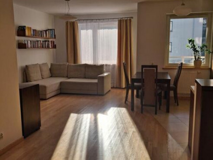 Bezpośrednio, atrakcyjnie mieszkanie 3-pokojowe