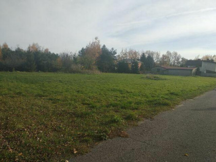 Sprzedam działkę budowlaną