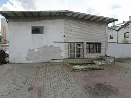 Sprzedam lub wynajmę budynek o powierzchni 380m2