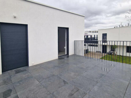 Mieszkanie Atrialne 81,54m2+ogr.16,36m2+ taras20,79m2+mp/ Jagodno