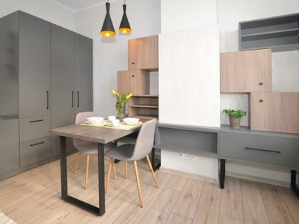 Szczęśliwa 17, Grabiszyn, przytulna kawalerka