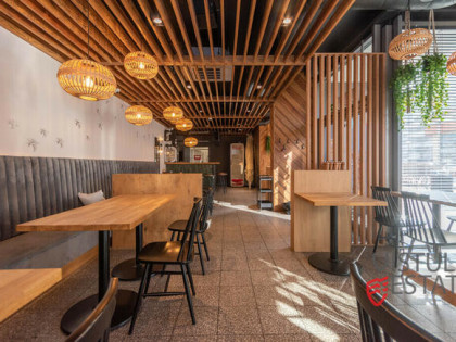 LOKAL GASTRONOMICZNY - WYPOSAŻONY/BRAK ODSTĘPNEGO