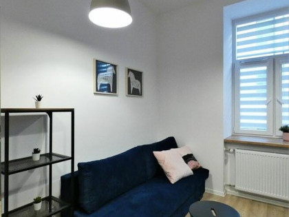 Piękna kamienica | Kawalerka 20 m² – Piotrkowska | 1590 zł c