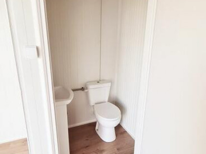 Pawilony usługowe, gastronomiczne, handlowe