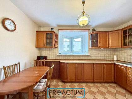 3 pokoje/GARAŻ/67 m² /Bydgoskie Przedmieście