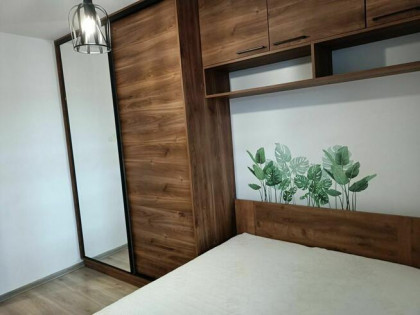 DRABINIANKA 2 pokojowe mieszkanie, balkon, winda, komórka