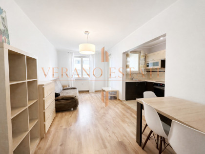 Komfortowa kawalerka | garaż | Metro Wilanowska