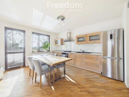 Atrakcyjne 4-pokojowe mieszkanie 94 m2 ul. Pogodna