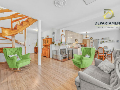 Dom Dobieszowice gm. Bobrowniki,