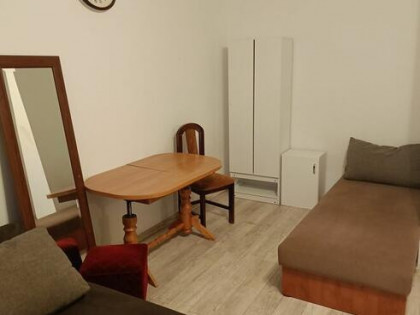 Kawalerka z potencjałem na 1. piętrze - Szczecin ul. Jasna