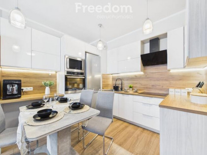 AURORA! 2-pokojowe mieszkanie z garażem w cenie