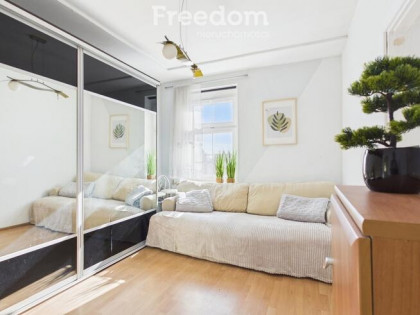 58 m² - 2 pokoje z możliwością przywrócenia 3