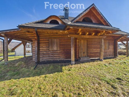 Dom całoroczny z bala w Beskidzie Małym