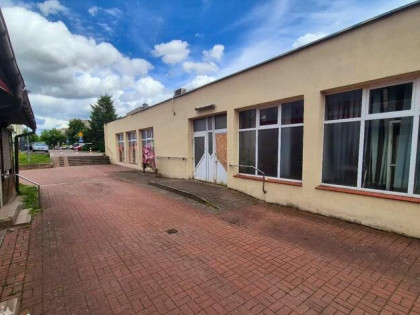 sprzedam lokal handlowy