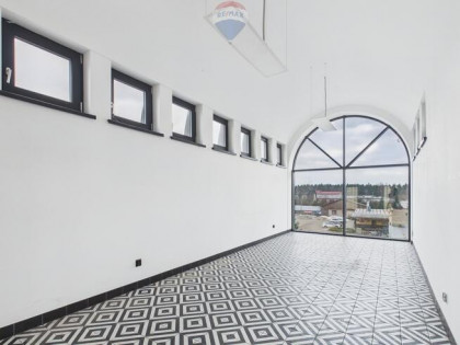 Lokal biurowo–usługowy – Nowy Targ, ul. Składowa