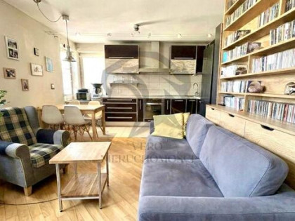 Dom na dachu!! 2 poziomy, wielki taras.