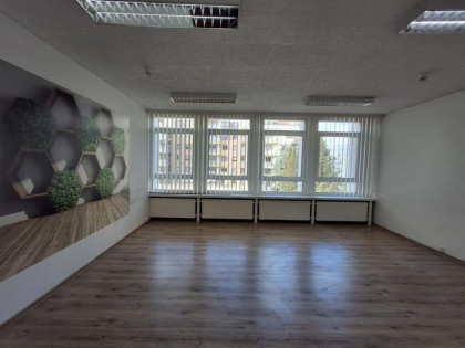 Lokale biurowe 17-34m2, Wrocławska, Media w cenie