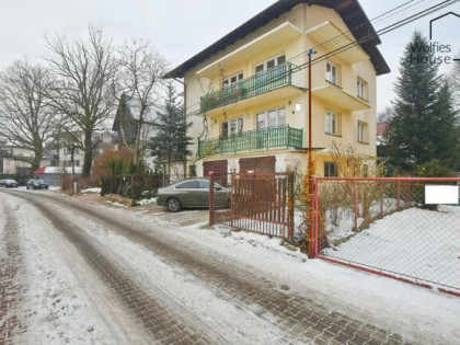 Dom Kraków Dębniki, Sąsiedzka