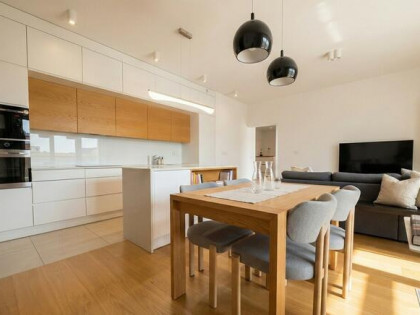 ✅Zobacz >>> 3 pokojowy apartament na Kolejowej✅