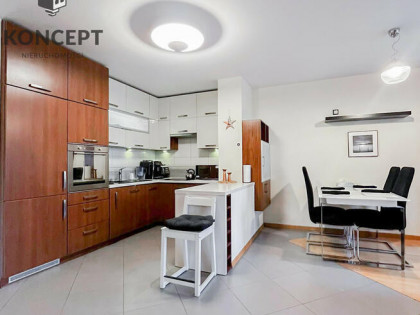 Przestronne 3-pok | Balkon | Garaż | Klecina