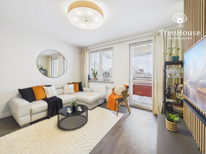 Mieszkanie 4 pokojowe na Jarotach