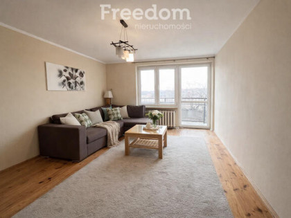 4 pokojowe mieszkanie w dobrej lokalizacji